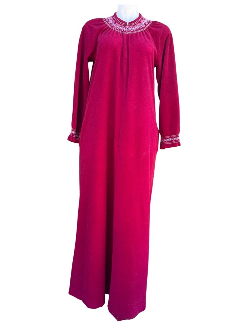 Vintage Vanity Fair Fuchsia Maxi Robe With Embroidered Trim & Zipper Front